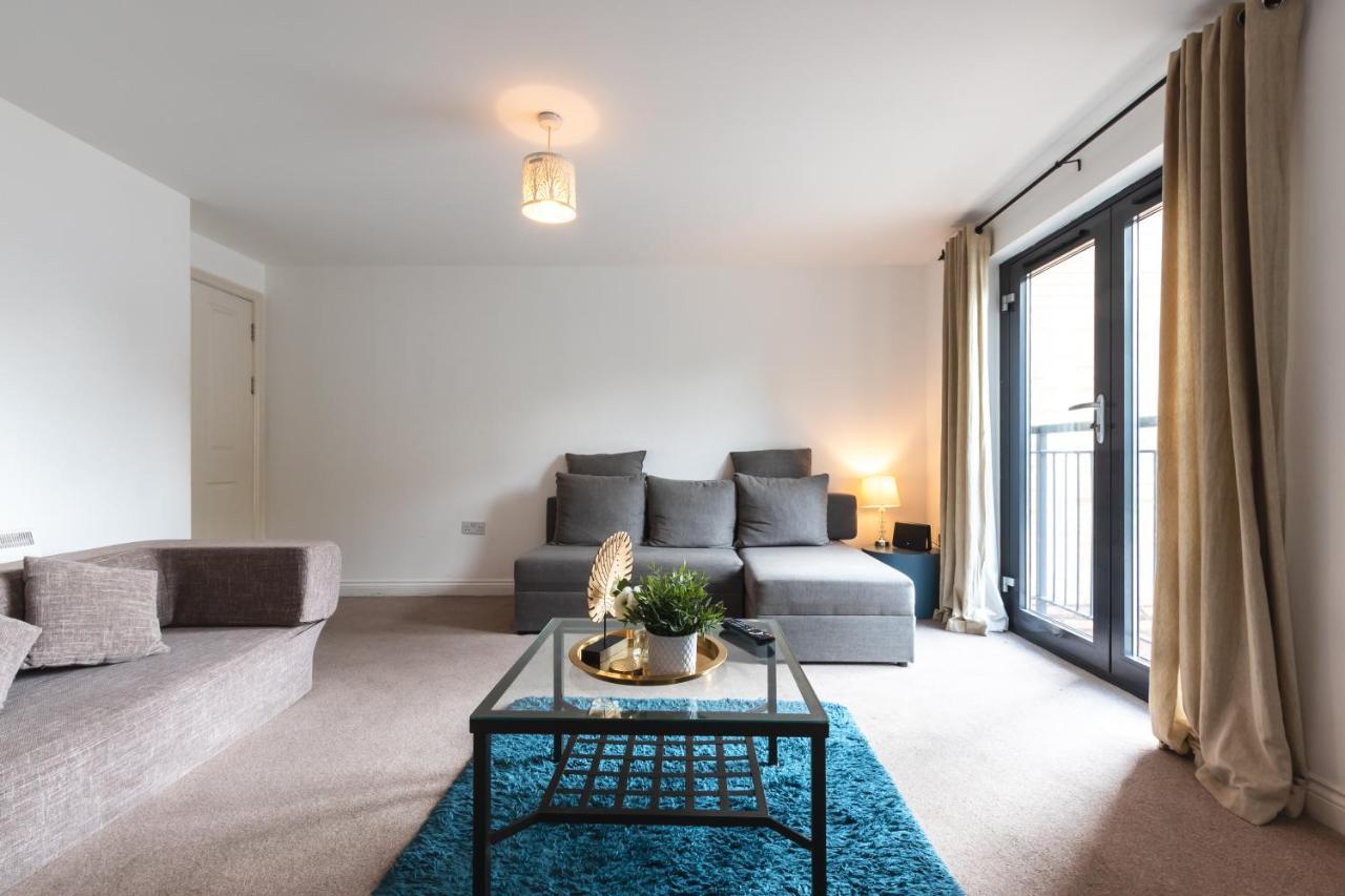 Best Price! Large Spacious 2 Bed Apartment - King Size Or Single Beds, Sofabeds, Smart Tvs, Free Parking Southampton Eksteriør bilde