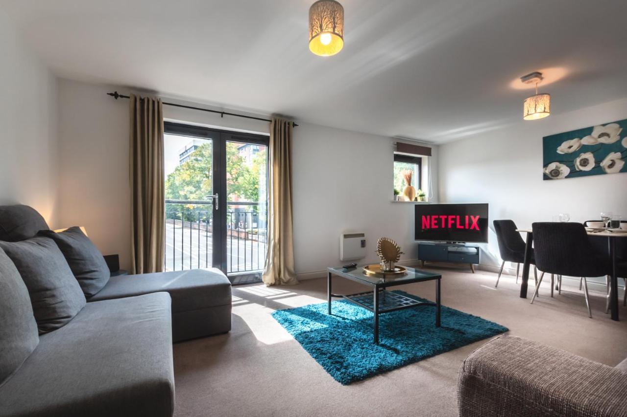 Best Price! Large Spacious 2 Bed Apartment - King Size Or Single Beds, Sofabeds, Smart Tvs, Free Parking Southampton Eksteriør bilde
